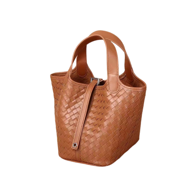 Sac à bandoulière rétro pour femme, couche de tête, panier à légumes tissé en cuir de vache, sac à main simple, sac à bandoulière texturé, sac seau incliné